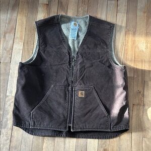 Carhartt Brown Work Vest with Cream Sherpa Lining